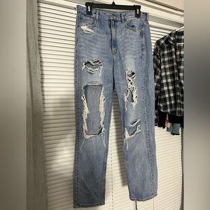 American Eagle High Rise Mom Jeans
